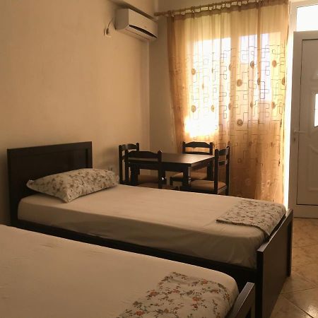 Guesthouse Flamur Ksamil Exteriér fotografie