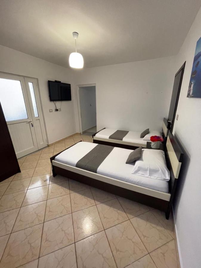 Guesthouse Flamur Ksamil Exteriér fotografie